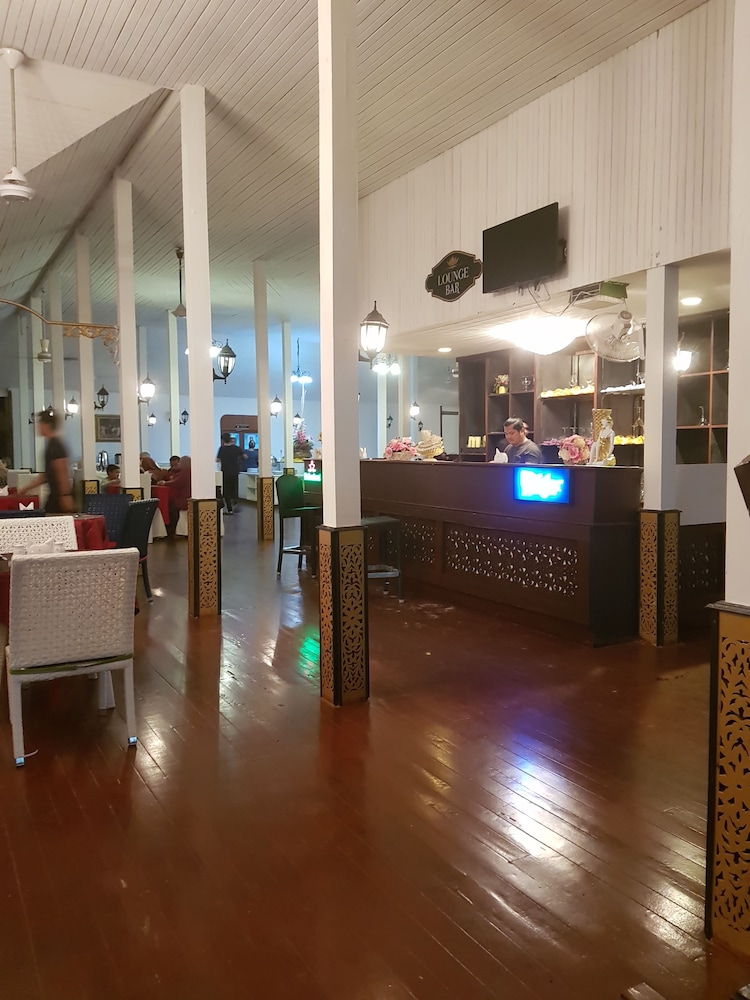 Sari Pacifica Hotel, Resort & Spa Lang Tengah