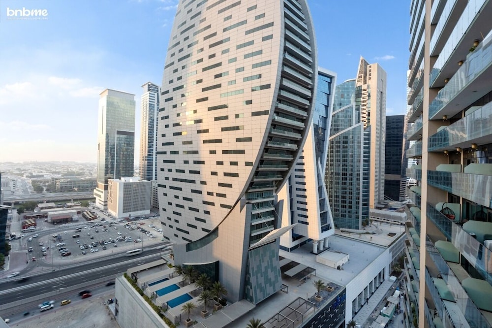 Apt In Business Bay - The of Dubai Bnbmehomes