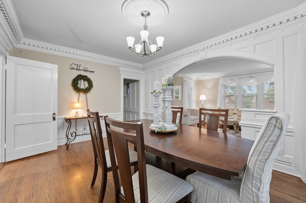 St. Louis Retreat With Game Room & Yard 3 Bedroom Home