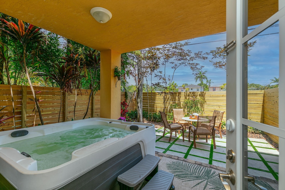 Las Olas Maison de Ville Near Fort Lauderdale Beach - Image 3