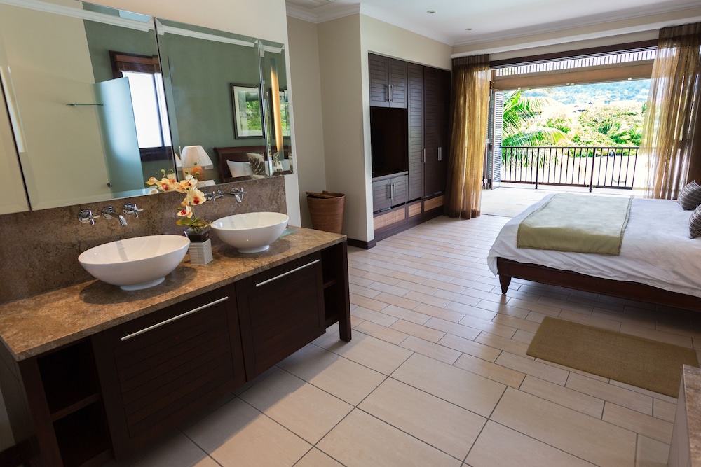 Spas Villas