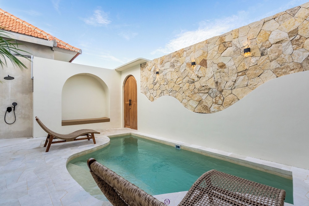 3BR Luxe Pool Villa Anaya