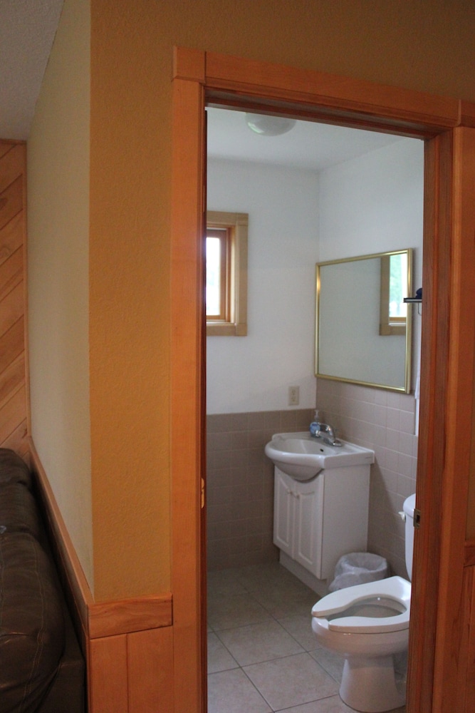 Ship's Wheel Resort view 5
