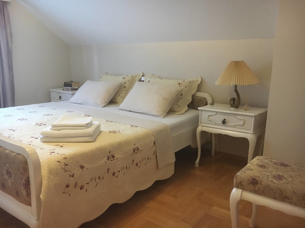 Kairos Rooms