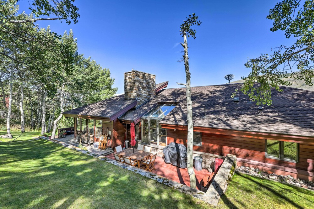 Vail 'treehouse' + Hot Tub, Sauna & Mtn Views view 5