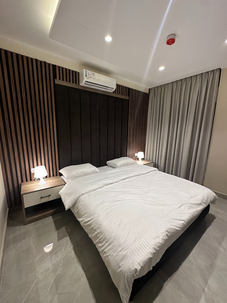 Charming Amman Apartment With Electric Heating & Satellite TV