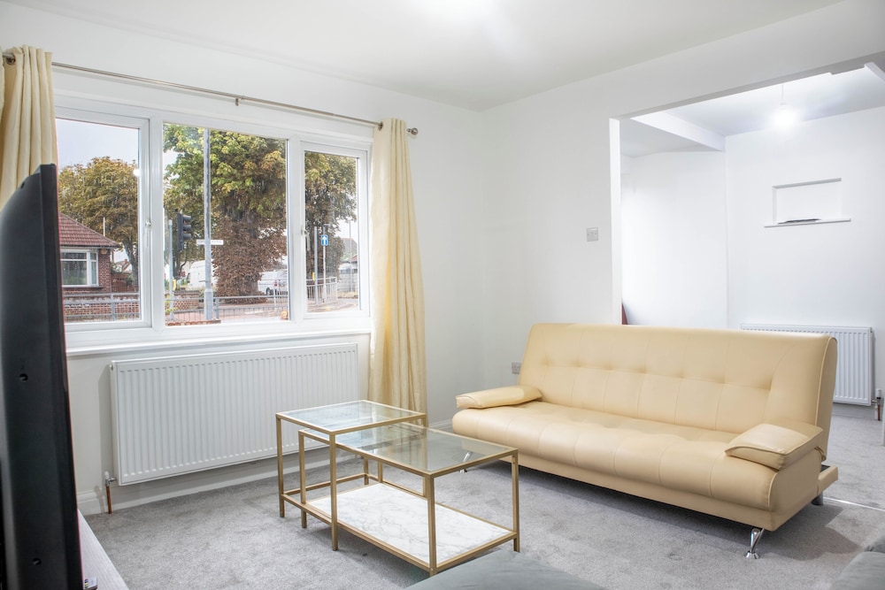 Southend Retreat King Suite