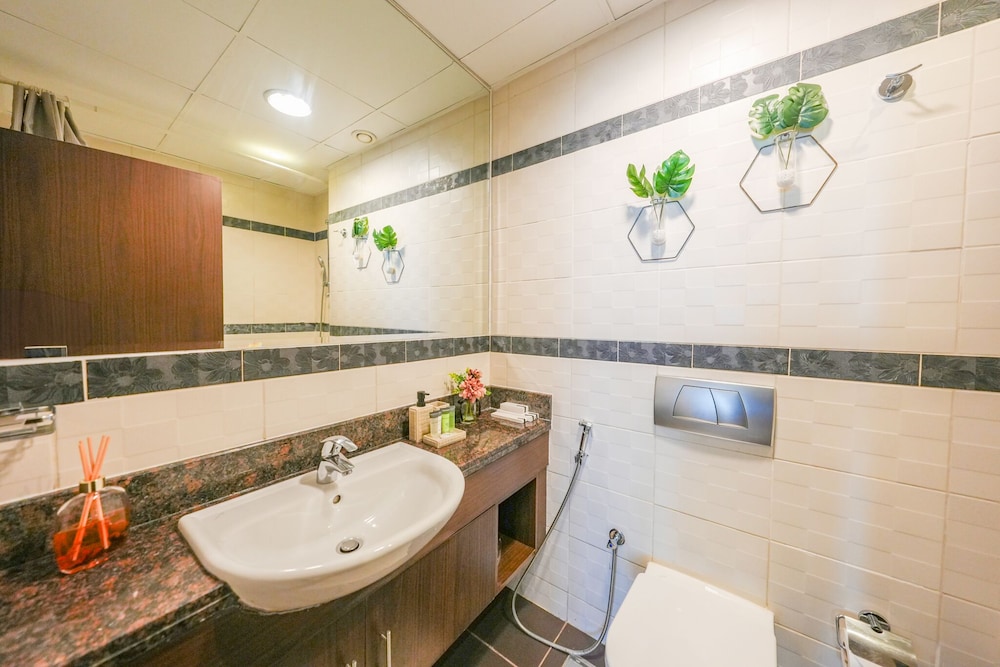 Yogi-Luxury 1BR Apartment with Panoramic Views
