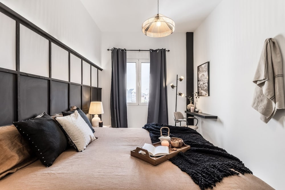Ariege - 3 Bedrooms and Office in Trafalgar