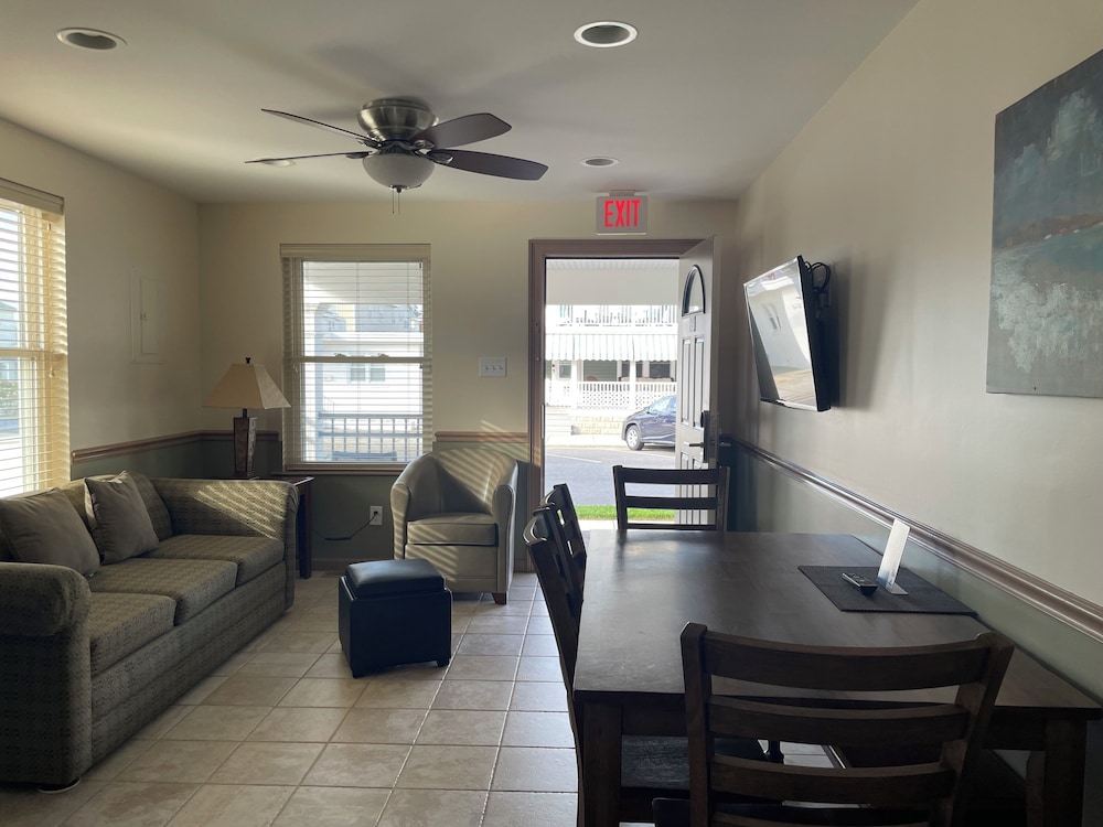 Ala Moana Motel