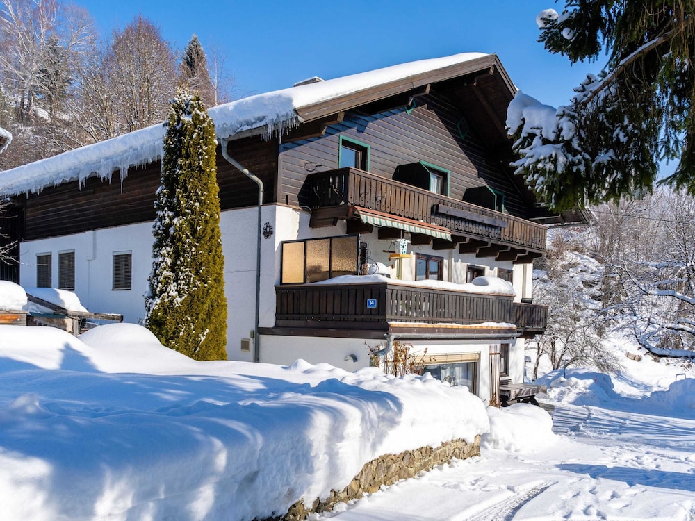 Apartment in Niedernsill Near Zell am See Ski Area