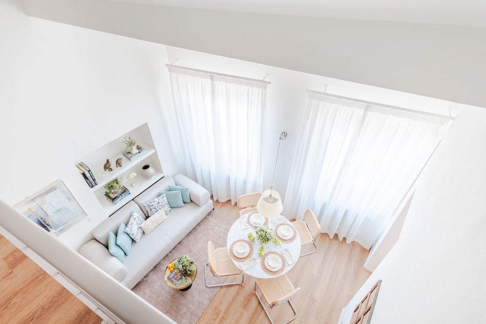 Letizia Penthouse in Lucca