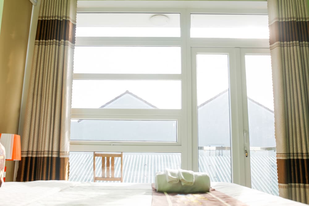 Chau Plus Homestay
