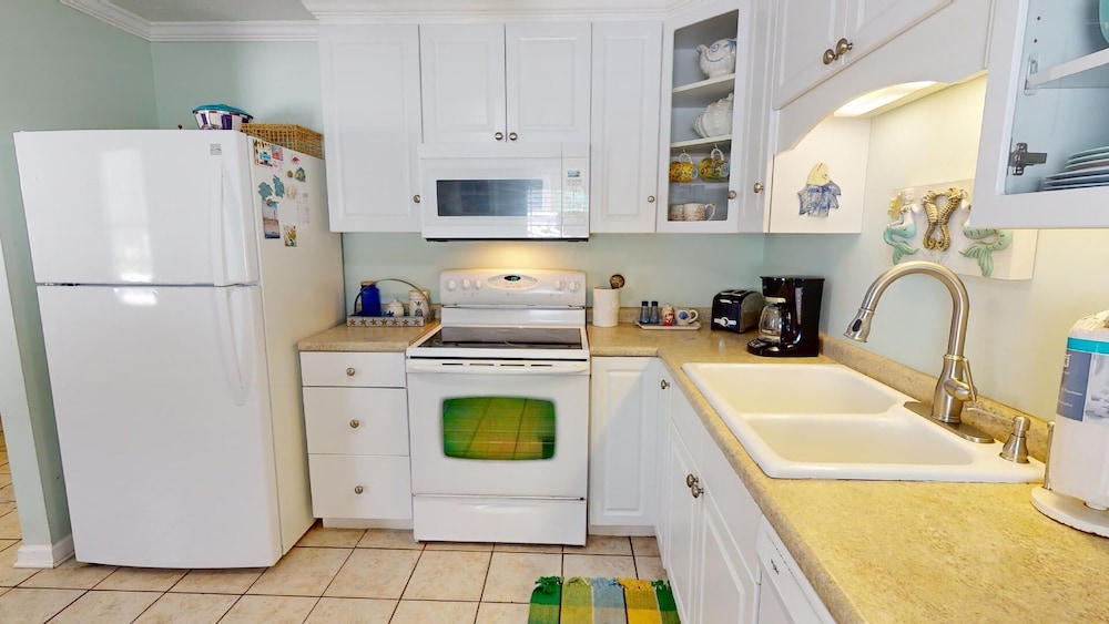 A Mermaid's Tale by Tybee Vacation Rentals