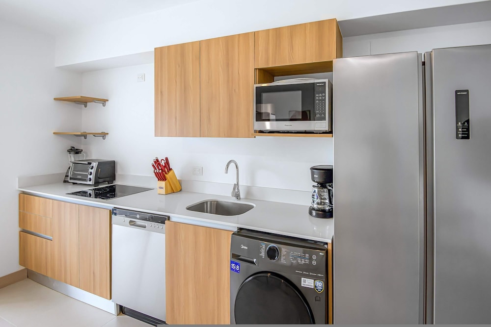 Upstay - New Condo in Jaco - 5 Mins From Beach
