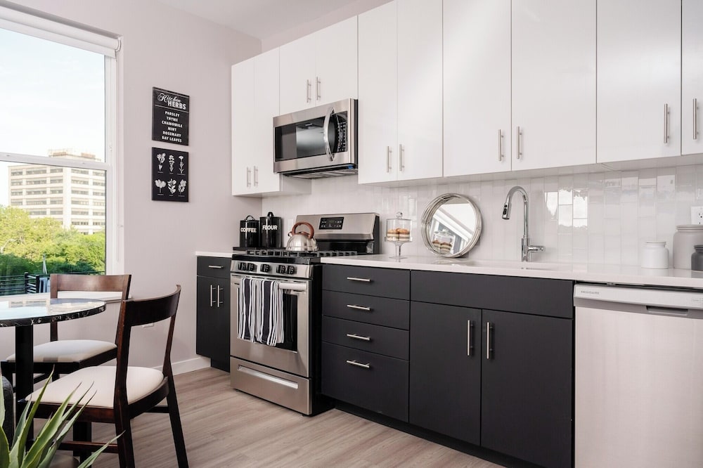 New Haven Vacations - Luxury Furnished Apartments by Hyatus Downtown at Yale - Property Image 89