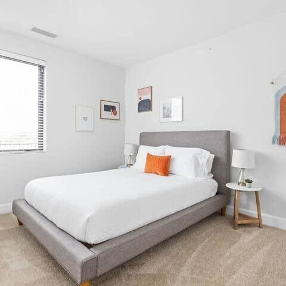 Cozysuites Stylish 2BR at Meridian Kessler