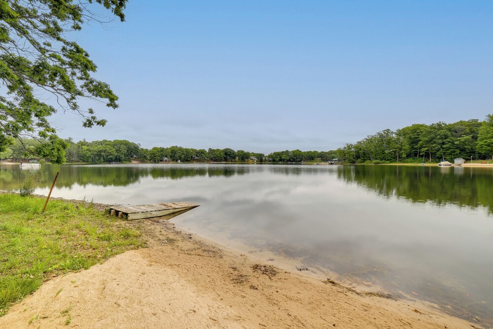 Orlando Vacations - Waterfront Lake Cabin: Close to Boating  Fishing! - Property Image 12