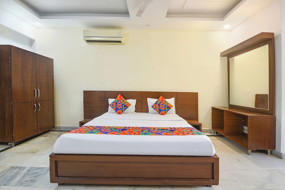 Fabhotel Surajkund Residency