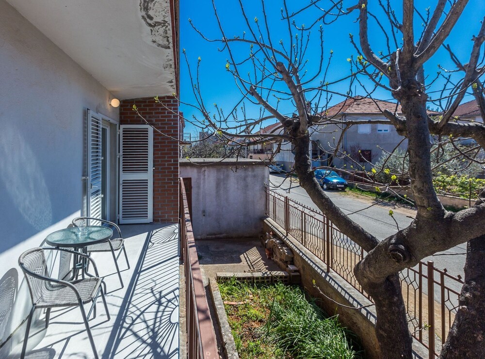 Spacious Zadar Apartments Near Beach