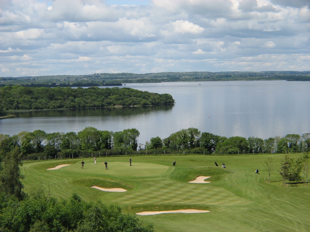 Athlone Vacations - Glasson LakeHouse - Property Image 2
