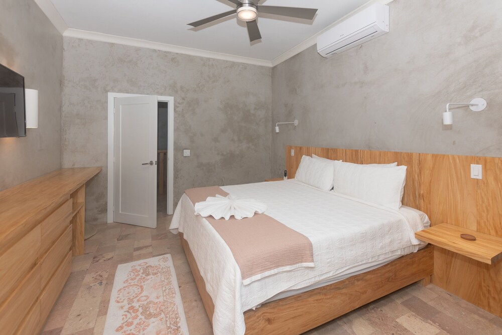 Todo Es Posible 4 Bedroom Home