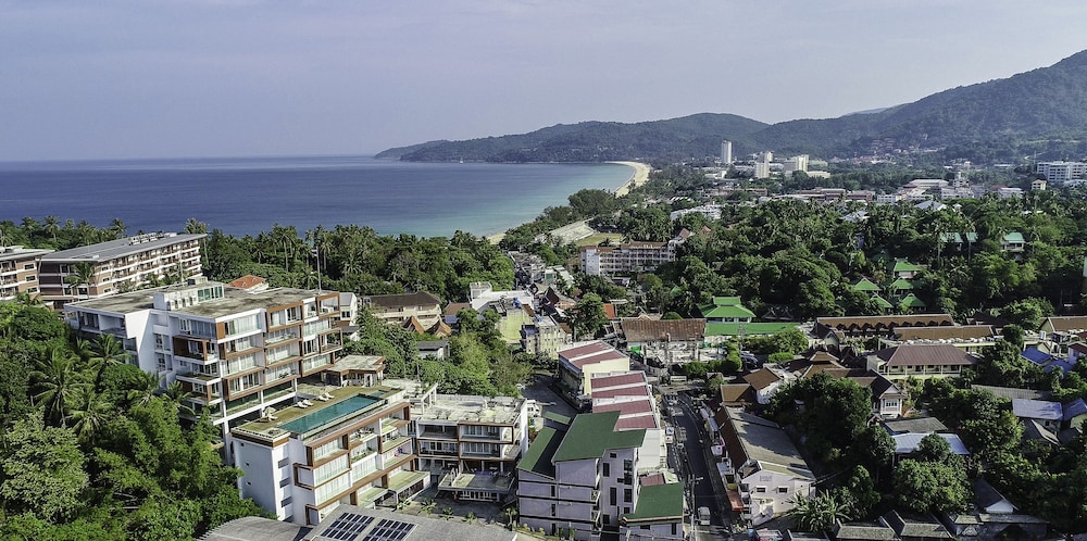 Q Kata Residence