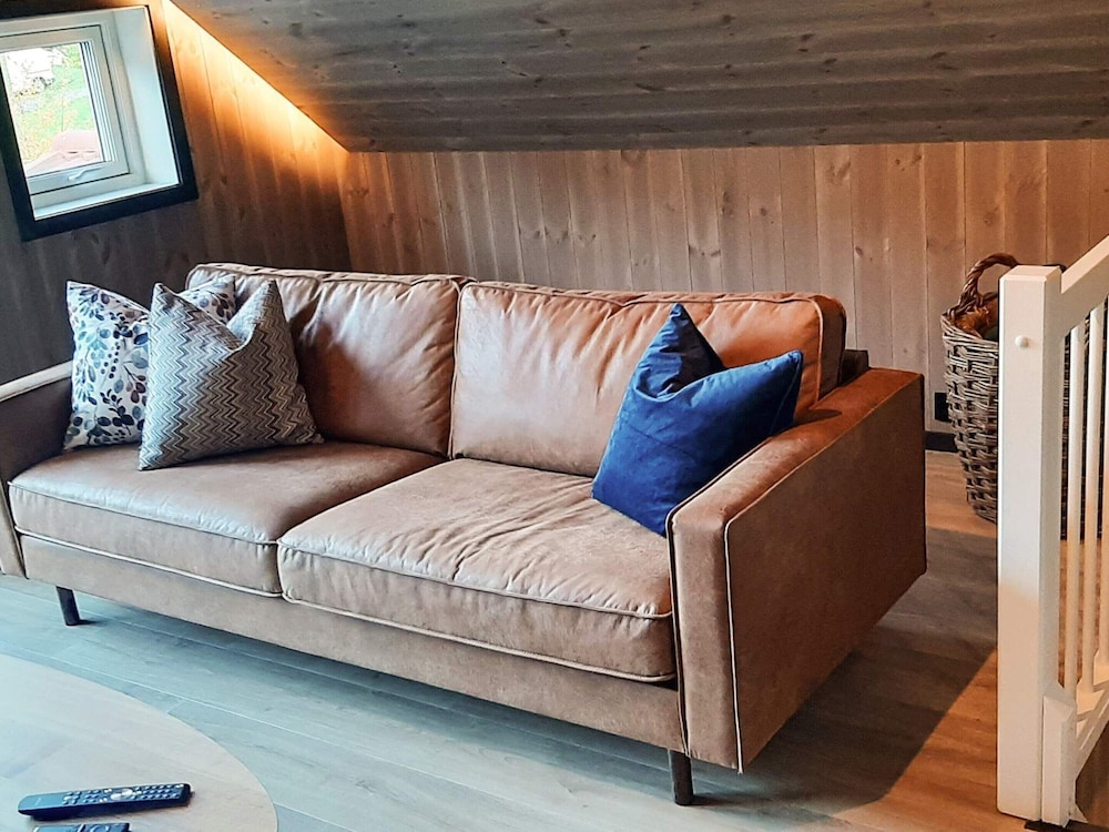 6 Person Holiday Home in Ana-sira