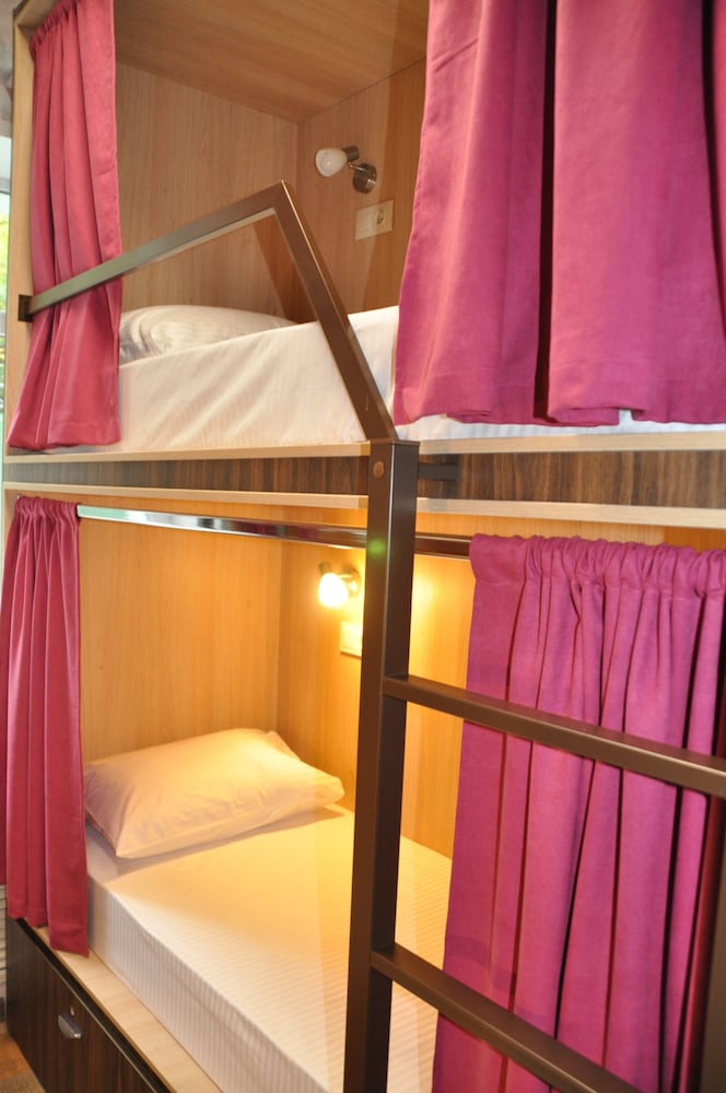 Pikasso - Hostel