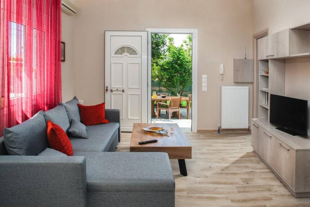 Aethra House in Agria Volou view 4