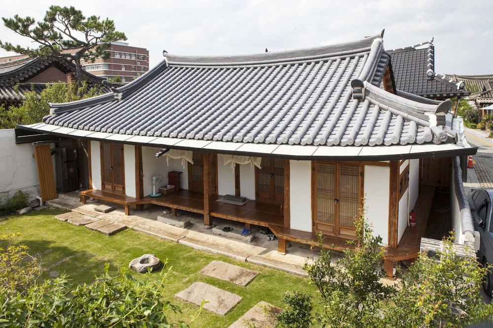 Ohnewwall Guesthouse
