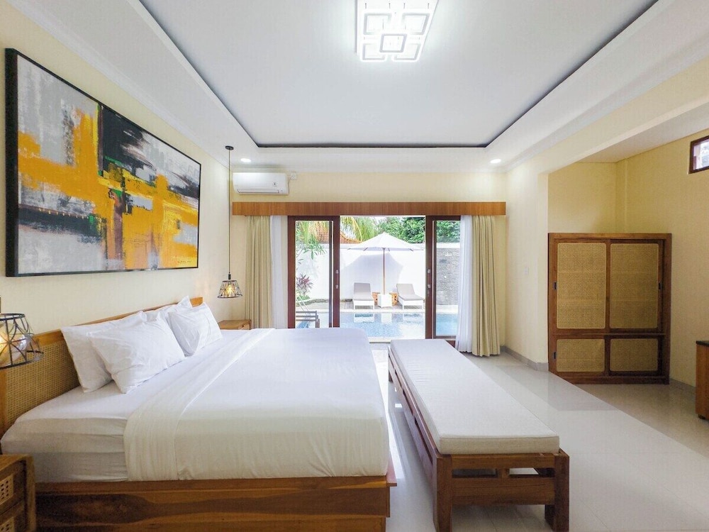 Adi Merta Villas
