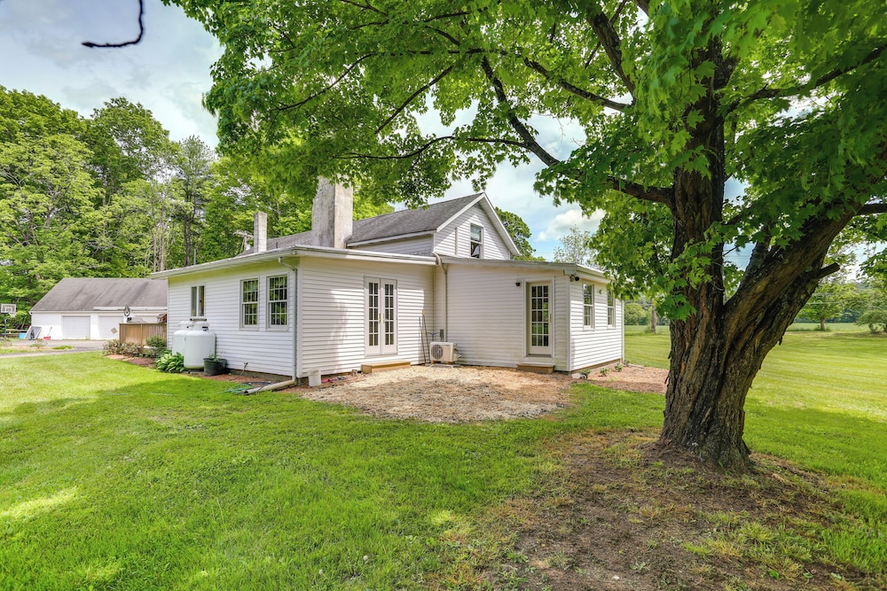 Historic Farmhouse in Layton w/ Deck! view 5