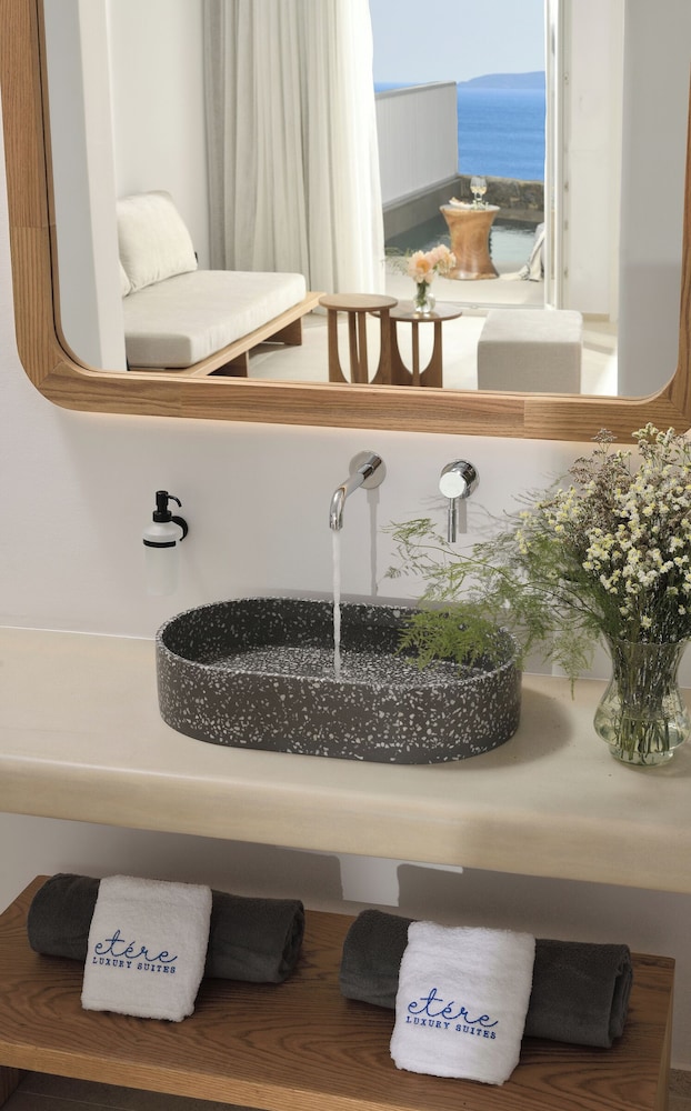 Etere Luxury Suites