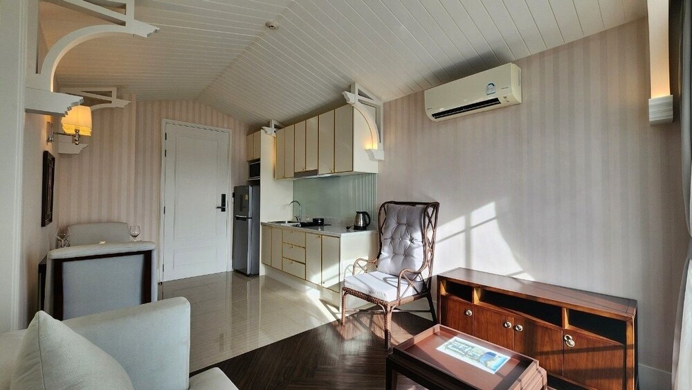 GrandFlorida 1Bedroom CloseToBeach D716
