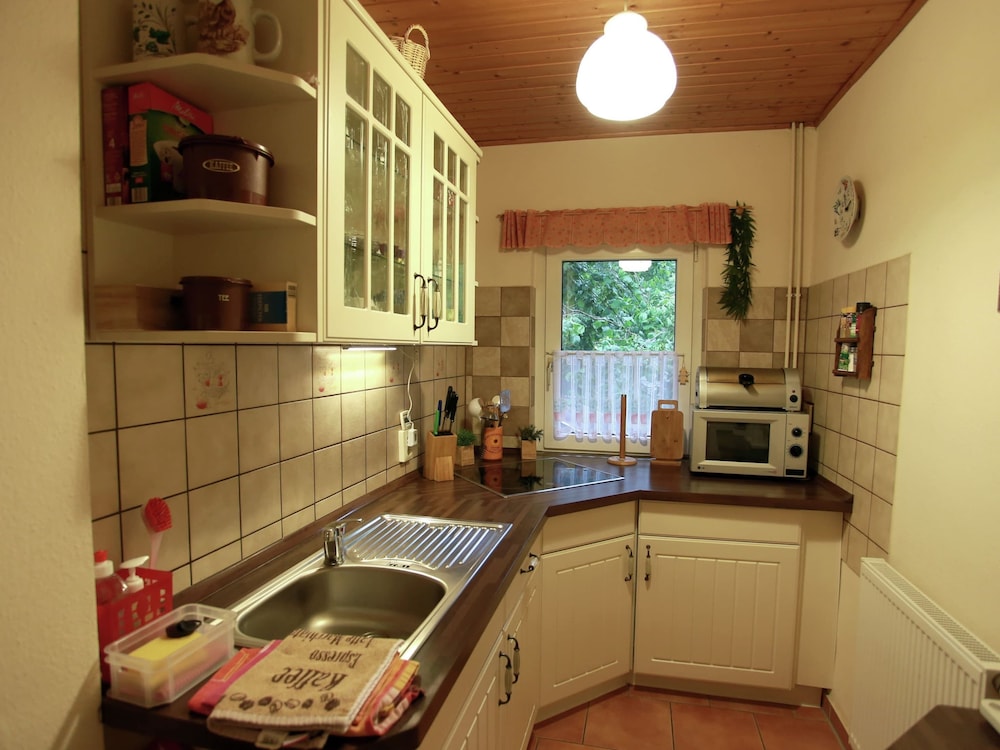 Attraktives Ferienhaus mit Kamin in Waltershausen view 4