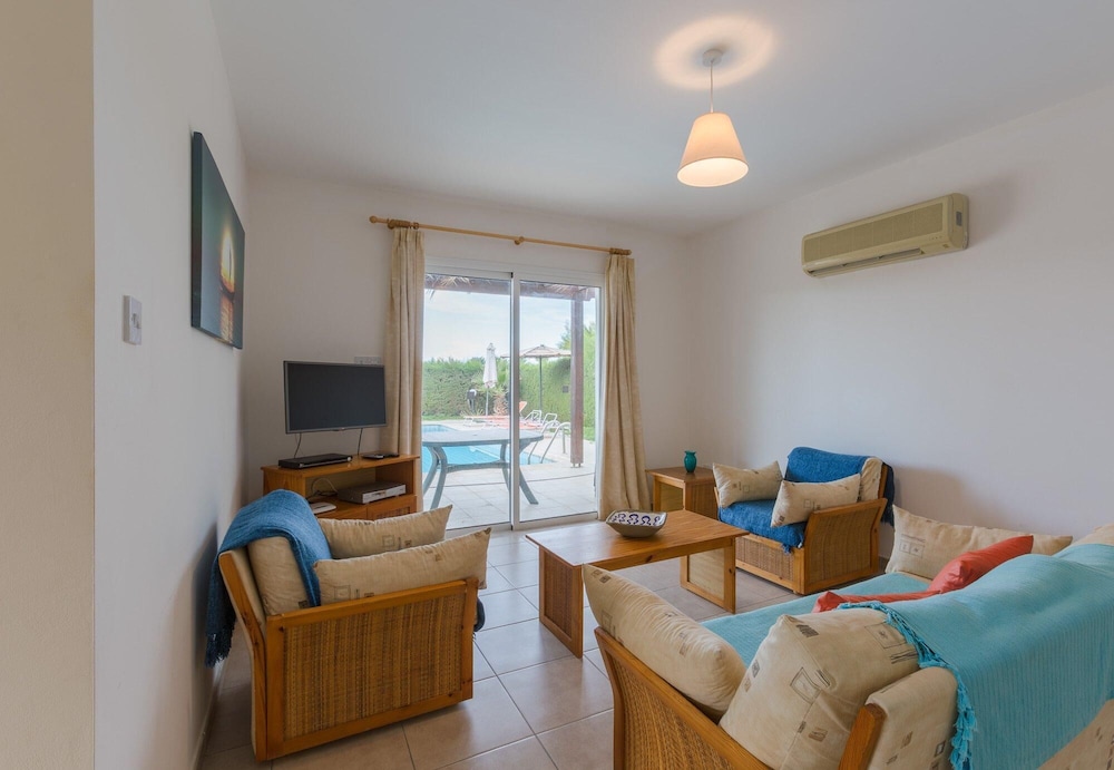 Villa Dalia Large Private Pool Walk to Beach Sea Views A C Wifi Eco-friendly - 2326 view 2