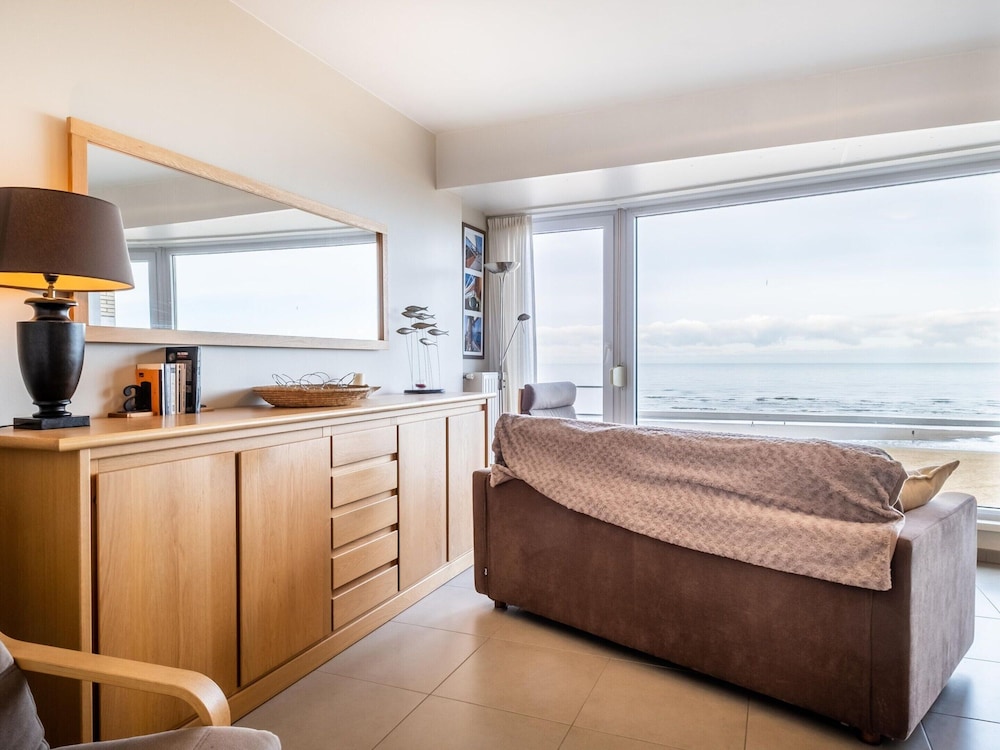 Apartment in Belgium Near St-andre Dunes