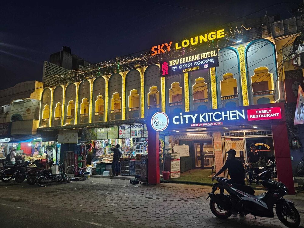 New Bhabani Hotel