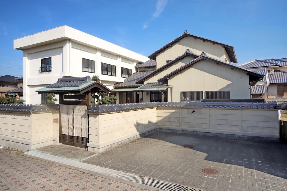 Hotel Umekiya - Image 1