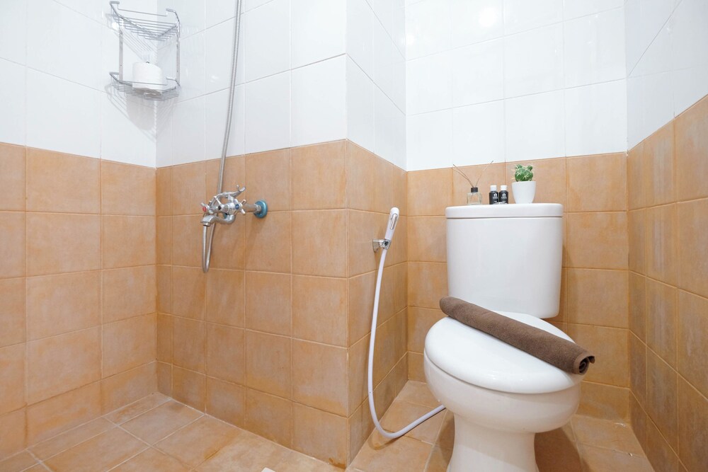 Soft And Strategic Studio At Green Pramuka City Apartment