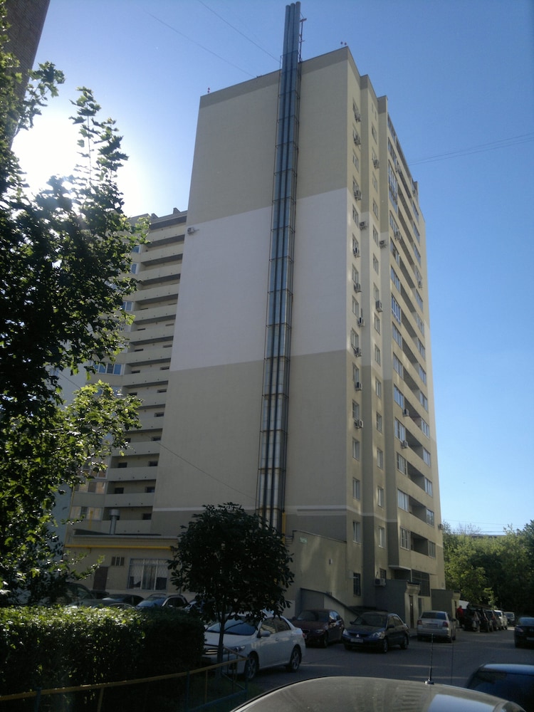 Apartment on Pervomayskiy Prospekt 76-3