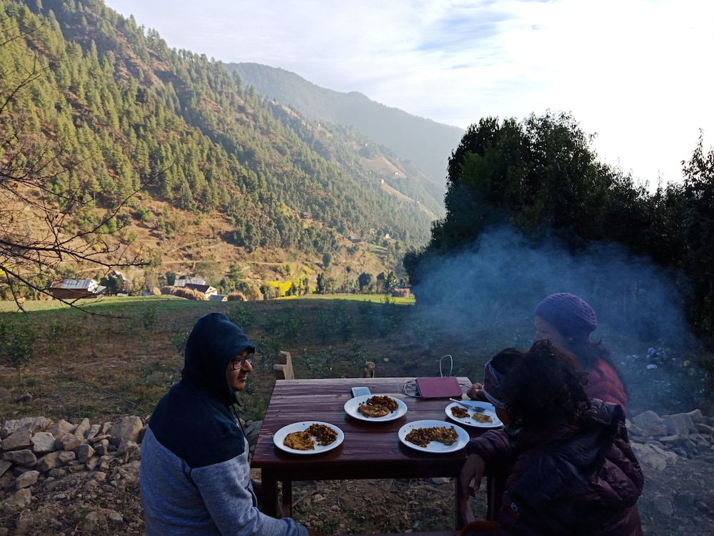 Retreat at Damaar