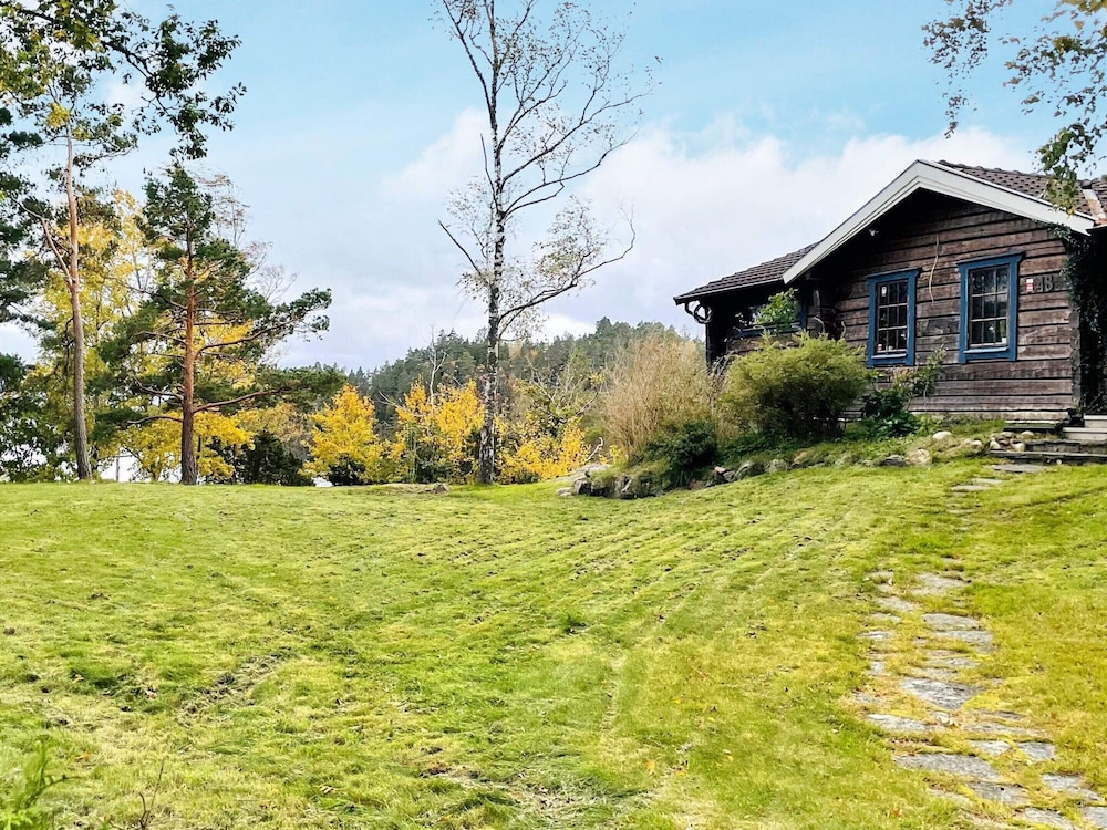 4 Star Holiday Home in Allingsas view 4