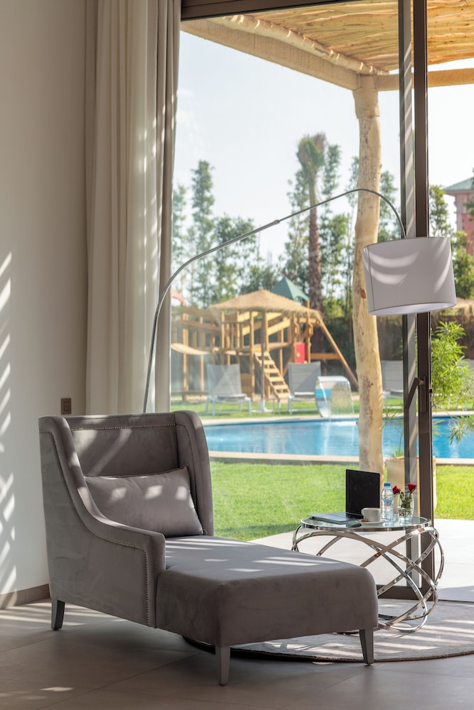 Villa PurSang Marrakech – Villa Privée de Luxe avec Hammam, Spa et Jardin