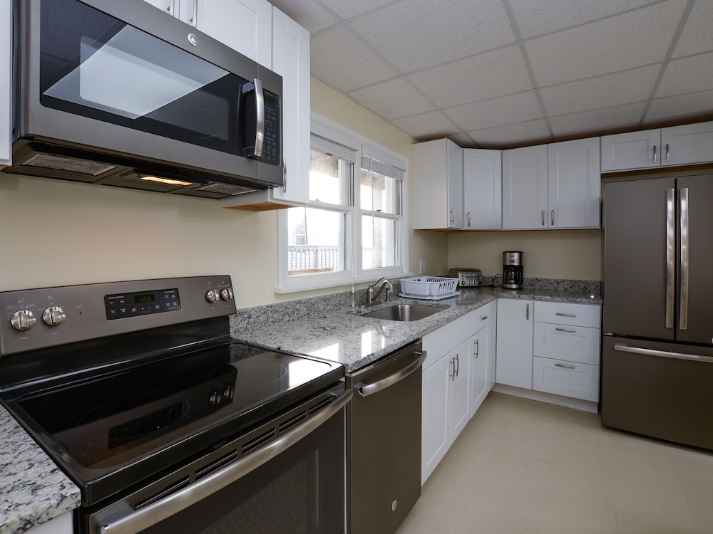 The Wellington Hotel & Suites Oceanblock