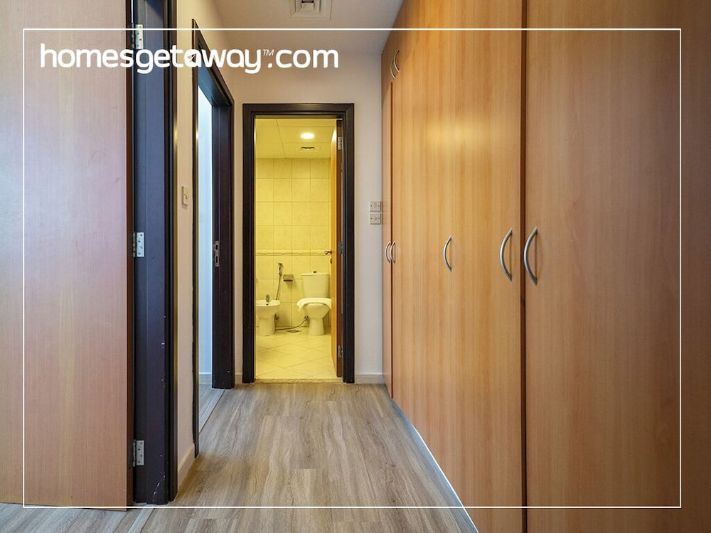 Spacious 4BR in Horizon Tower Marina