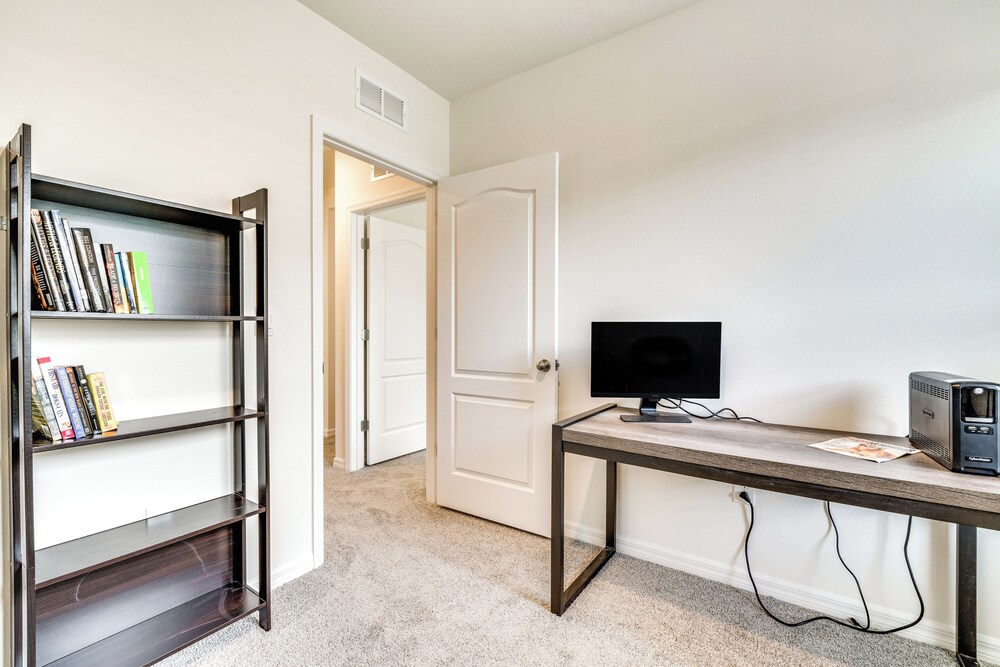 Playground Access: Winter Haven Getaway w/ Patio!