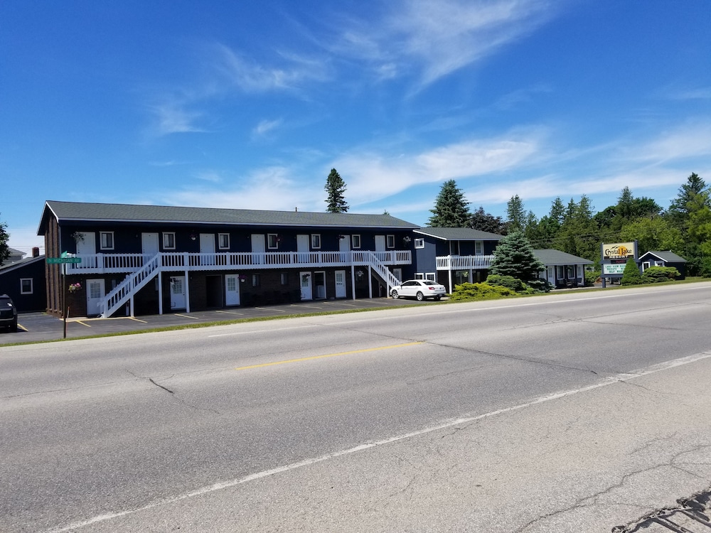 Crystal Lake Resort