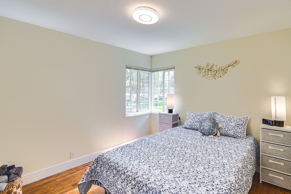 Centrally Located San Jose Condo: 2 Mi to Downtown view 4